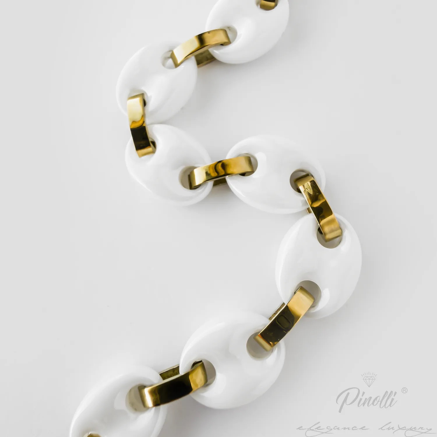 Bratara Golden Perla Link closeup Pinolli