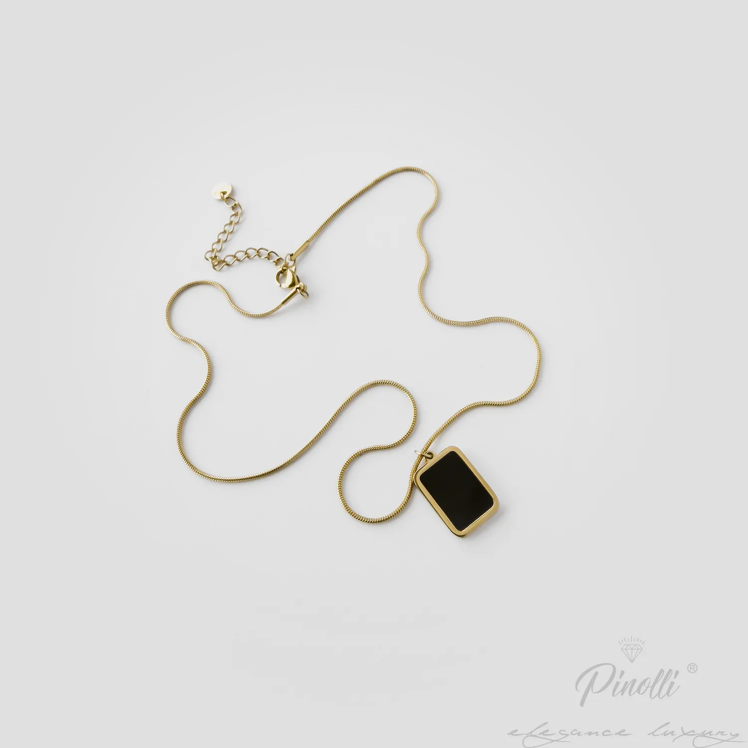 Colier Nero Frame Gold cu onix detaliu Pinolli